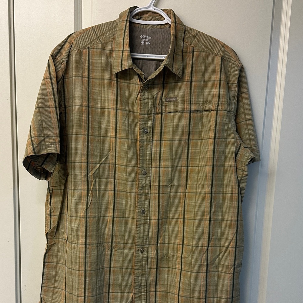 Men's Columbia Plaid Short Sleeve Shirt